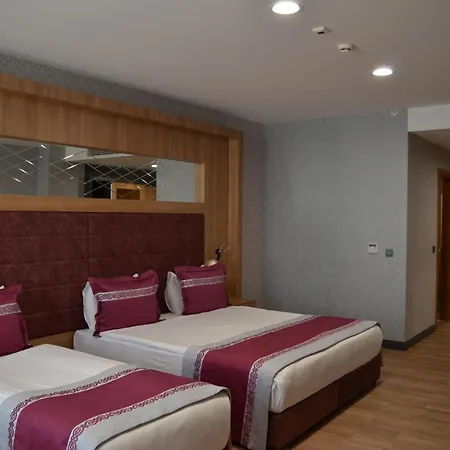 Lavanta Tepesi Ve Spor Tesisleri Hotel 5*