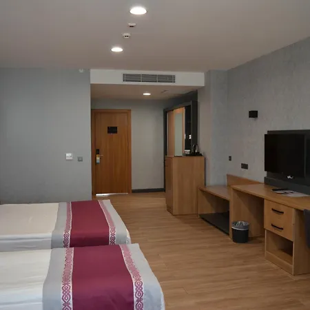 Lavanta Tepesi Ve Spor Tesisleri